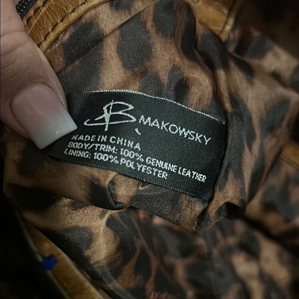 B. Makowsky Tan Shoulder Bag with Distressed Leather and Double Straps - Picture 7 of 14